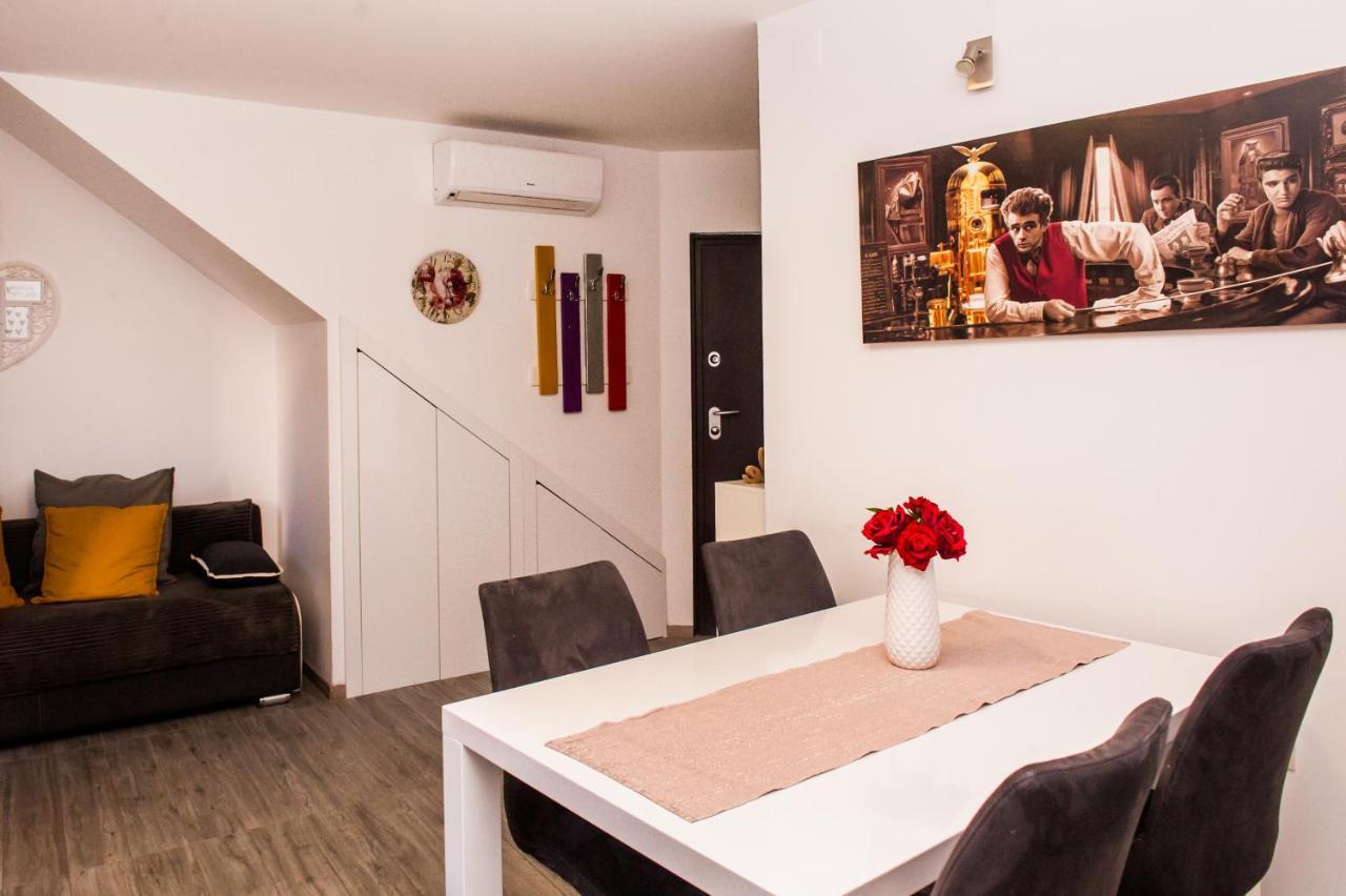 Miki - City Center Apartment With Large Balcony Split Exterior foto